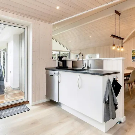 Semesterbostad Vaeggerlose Xl *