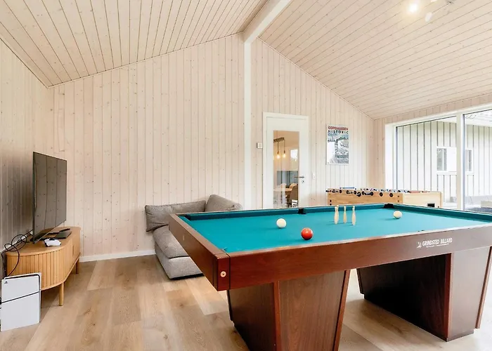 5 Star In Vaeggerlose Bøtø By